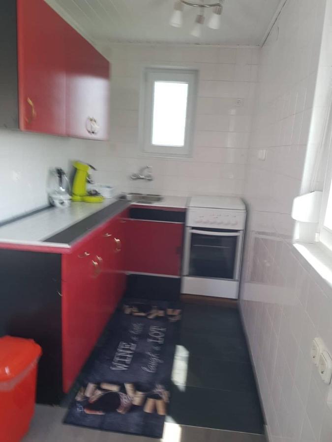 Apartamento Napfeny Szallo Galambok Exterior foto